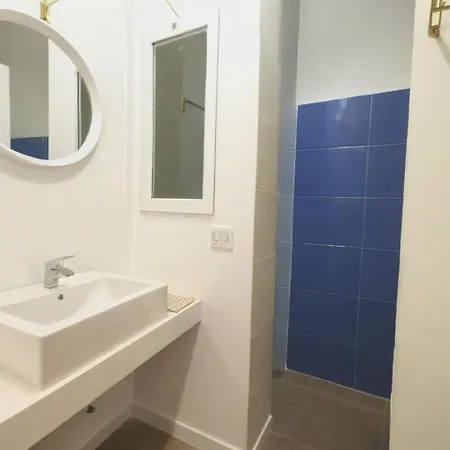 Tq204 By Wave Apartament *